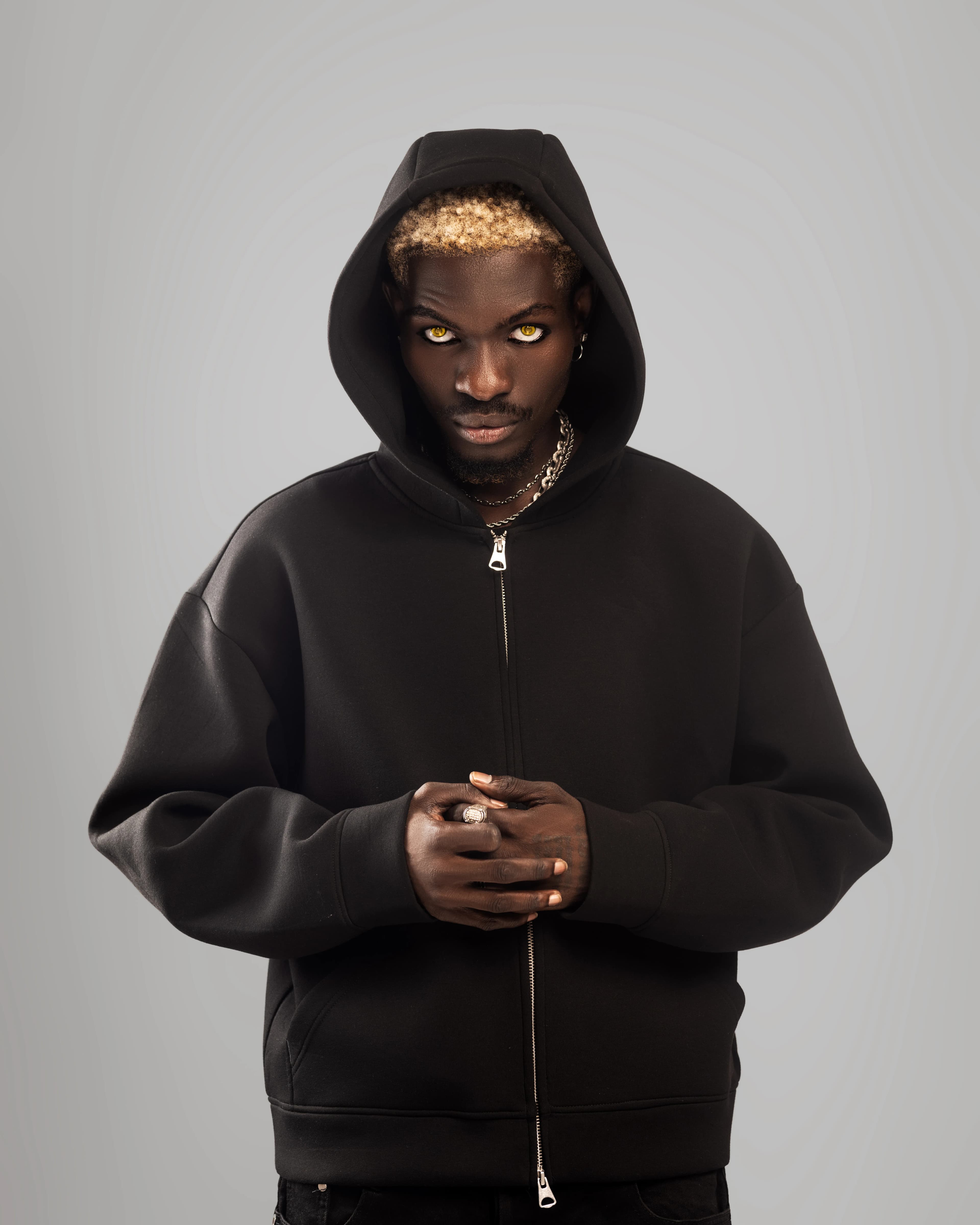 BOBO WÊ - Nominé pour Artiste de l'Année